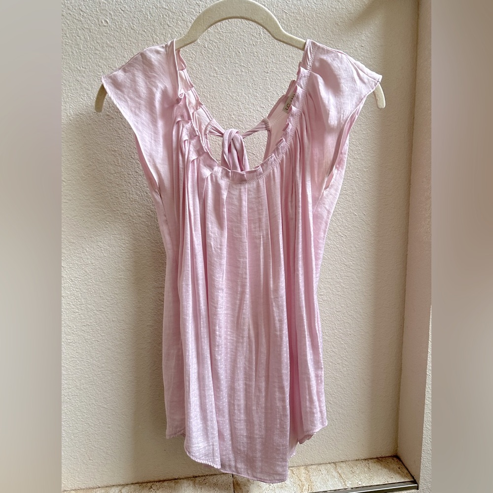 Lauren Conrad LC delicate blouse, beautiful pastel color, cute details, …